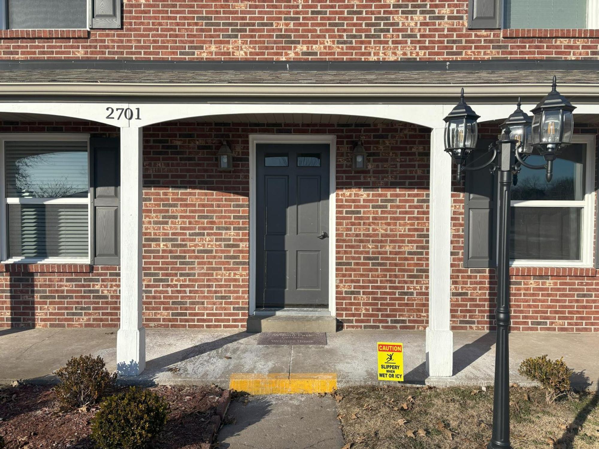 Peaceful Park 2 Bedroom Remodeled Family Suite Granite City Eksteriør billede